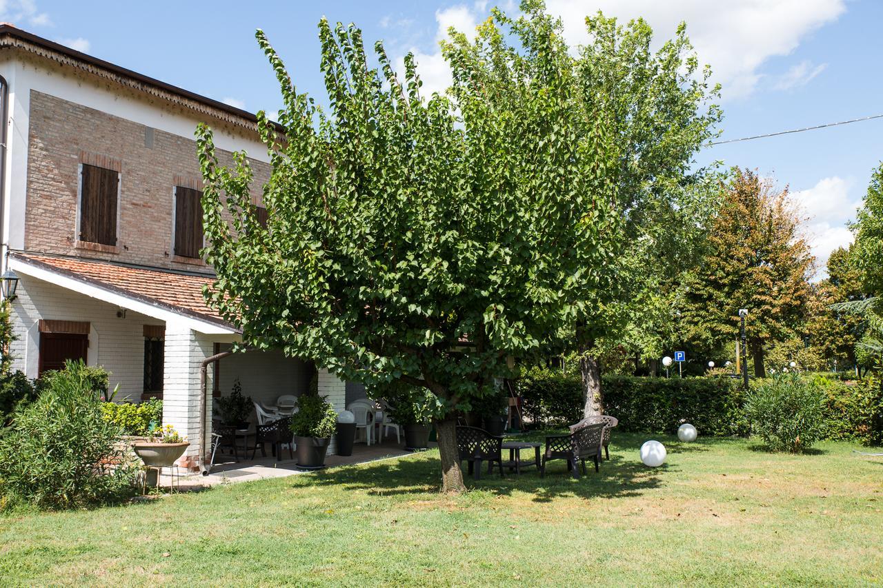 Country Resort مودينا المظهر الخارجي الصورة