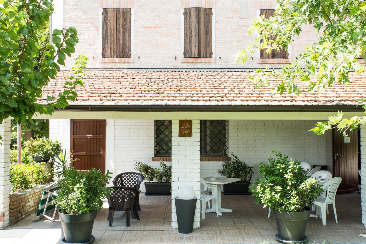 Country Resort مودينا المظهر الخارجي الصورة